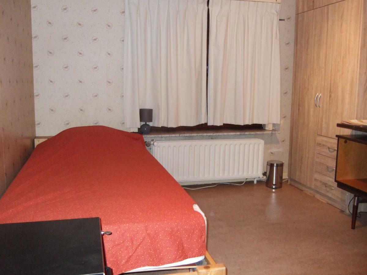 Guestrooms Bij Het Station Van Drongen Γάνδη Εξωτερικό φωτογραφία